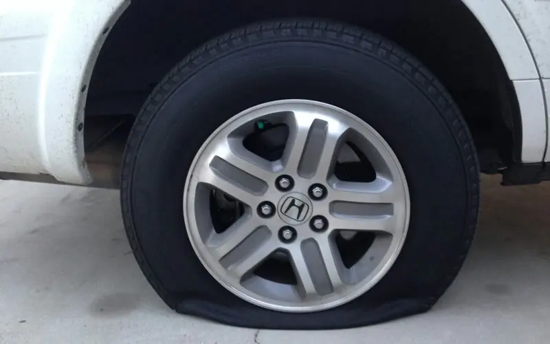 Can you drive with a flat tyre? What actually happens