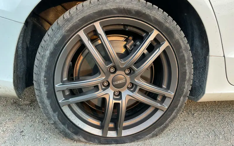 How to read your tyre size (225/45 R17 91W explained)